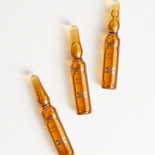 Load image into Gallery viewer, Isdinceutics Instant Flash Ampoules 5amp x 2ml (10ml)