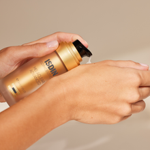 Load image into Gallery viewer, Isdinceutics Melaclear Advanced Dark Spot Corrector 30ml