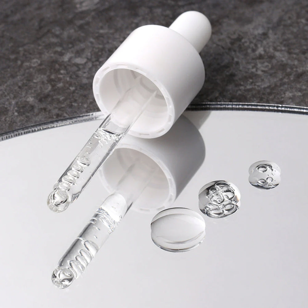 Load image into Gallery viewer, Medik8 Liquid Peptides 30ml