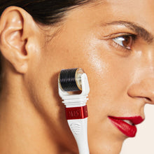 Load image into Gallery viewer, O Cosmedics Skin-Inject Derma Roller