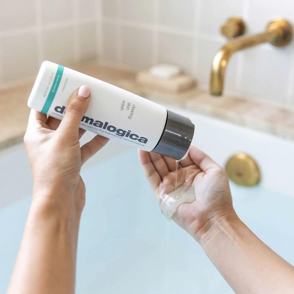 Load image into Gallery viewer, Dermalogica Active Clearing Skin Wash 250ml