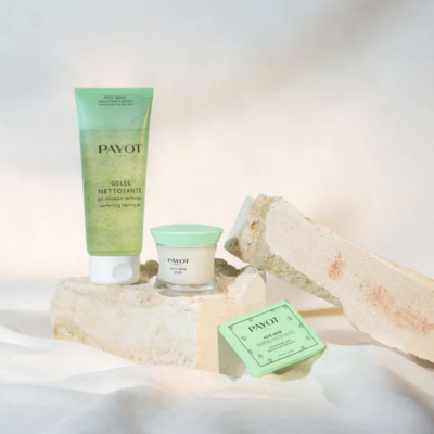 WHY IS MY SKIN OILY?
