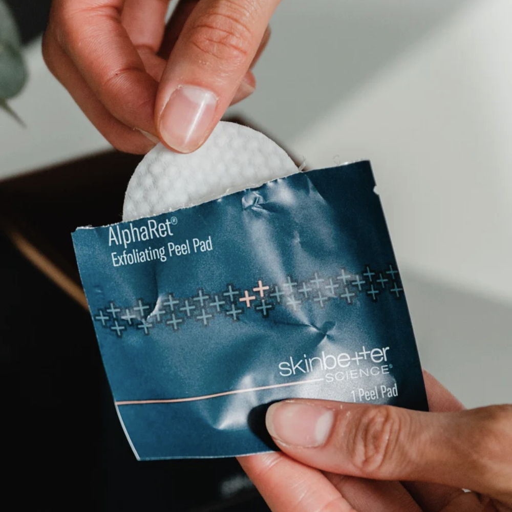 SkinBetter Science AlphaRet Exfoliating Peel Pads 30 Peel Pads Skinluxe
