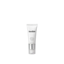 Load image into Gallery viewer, Medik8 Eyelift Peptides 15ml
